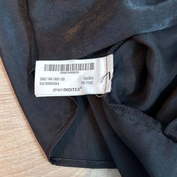 Zara black satin long sleeve blouse with twisted front knot - Picture 5 of 6